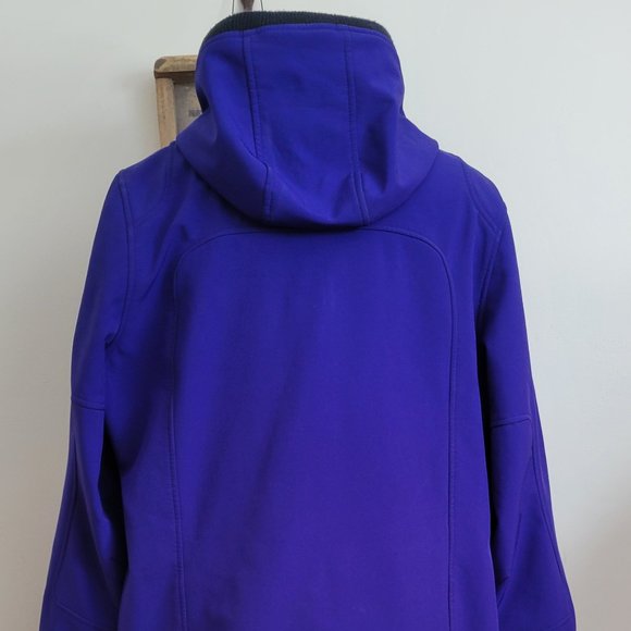 Women's Chillax Sport Jacket - Picture 3 of 7